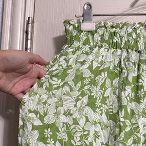 NWT Cotton Bleu Boutique Green Floral Print High Waist Pants Summer‎ Resort thumbnail 4