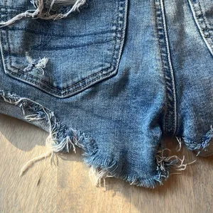 American eagle jean shorts thumbnail 3