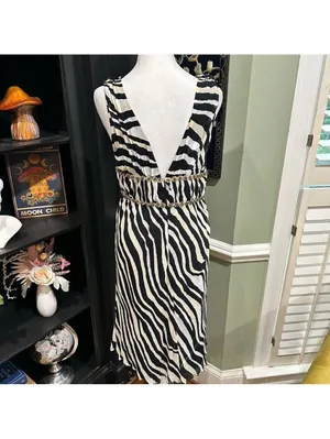 Trina Turk Zebra Print Silk Dress – Size Medium (8) – Ashley Tisdale 2000s thumbnail 9