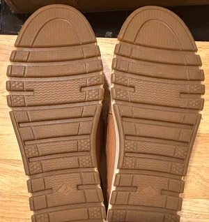 Sperry NIB women’s 5.5 Keely Boat leather shoe Tan/Bronzer - never worn $110 thumbnail 3
