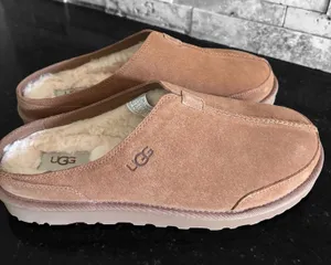 NWT Men’s UGG shoes thumbnail 1