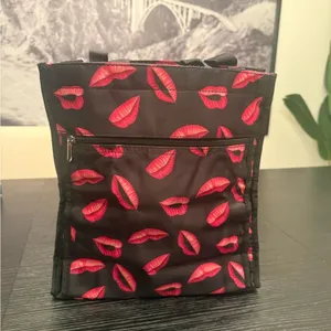 Lips Black & Pink Top Handle Tote Bag Shopper Travel Bag Zippered Pockets thumbnail 2