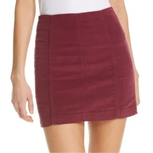 Free People Corduroy Mini Skirt Women’s 8 Maroon Burgundy Classic Cozy Fall thumbnail 1