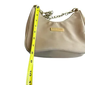 White Fox‎ Boutique Chain Strap Nylon Shoulder Bag Tan Gold Trendy Going Out thumbnail 8