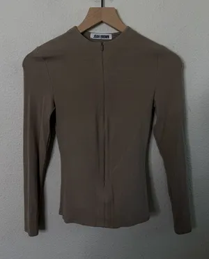 Joah Brown Invisible Zip Long Sleeve Taupe Tan Womens Size XS / S thumbnail 1