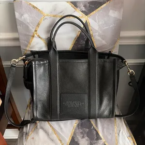 Marc Jacobs Leather Tote Bag thumbnail 2