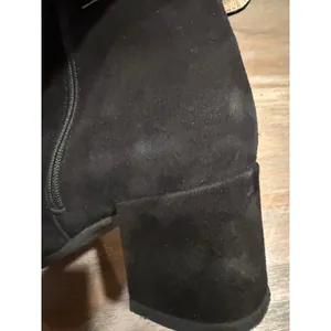 Ron White Jozie Weatherproof Black Suede Booties‎ Gold Buckle EU 35.5 US 5.5 thumbnail 15