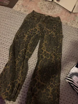 TJ Maxx Pants thumbnail 2