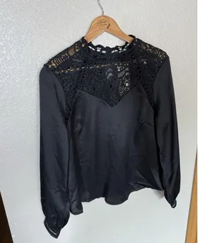 Miss Me Women’s Victorian Lace Black Satin Blouse Size Small thumbnail 3