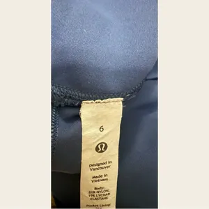 Lululemon Athletic Shorts thumbnail 3