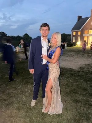 prom dress Gold Size 2 thumbnail 3