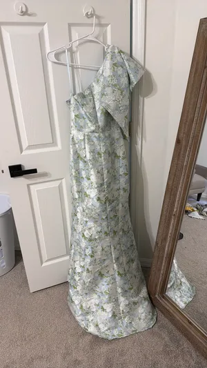 Bridesmaid Dress Blue Size 8 thumbnail 3