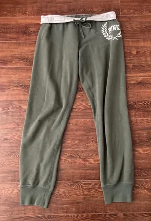 PINK Sweats thumbnail 3