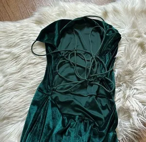 LUCY IN THE SKY Velvet Dress In Hunter Green thumbnail 3