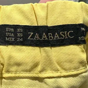 Zara Basic Women's XS Yellow Pleated Knee Length Skirt Casual thumbnail 7