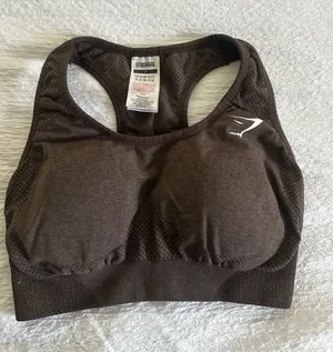 Gymshark Sports Bra thumbnail 1
