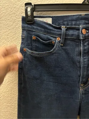 GAP 70's High Rise Flare Jeans in Dark Wash 28 thumbnail 7