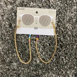 BP Star Beaded Sun Mask/Glasses Chain​​​​​ thumbnail 2