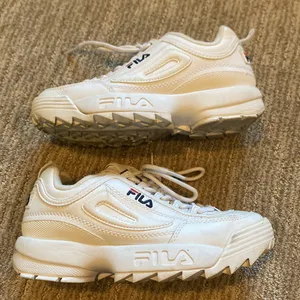 Fila tennis shoes thumbnail 5