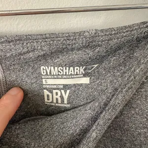 Gymshark Cropped Grey Leggings thumbnail 3