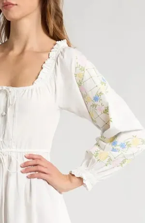Revolve Anthropologie Damson Madder White Cotton Junia Midi Dress in Embroidered thumbnail 5