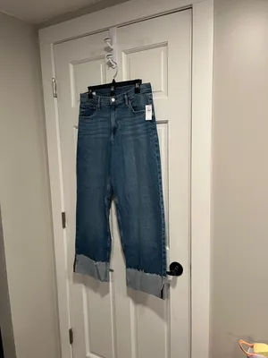 GAP Mid Rise Cuffed 90’s Loose Jeans in Medium Indigo Wash Size 28/6 Short NWT thumbnail 3