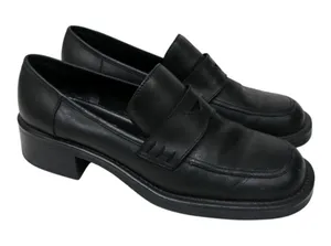 Vintage 90s Whitemt Black Leather Heeled Loafers - Brookline thumbnail 1