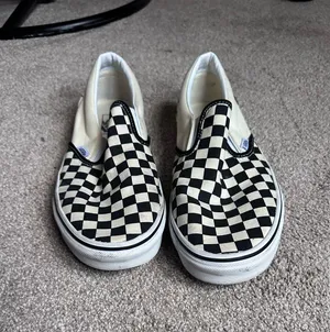 Men’s Slip-On Vans Checkered thumbnail 1