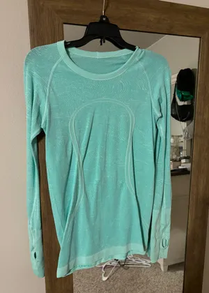 Lululemon swift tech long sleeve thumbnail 1