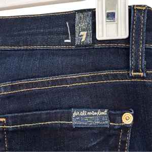 7 For All Mankind The Cropped Skinny Dark Wash Blue Jeans Size 25 thumbnail 9