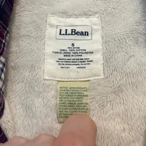 L.L Bean Fleece Lined Flannel Plaid Button Shirt Jacket Purple Womens Size Small thumbnail 9