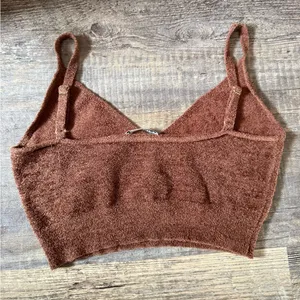 House of CB Lounge Crop Top thumbnail 3