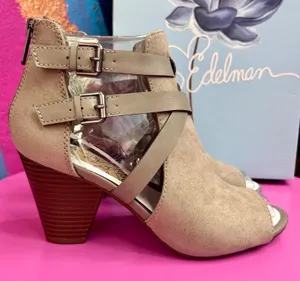 Libby Edelman Womens 7.5 Karla Open Toe Booties Putty‎ Buckle Straps New In Box thumbnail 1