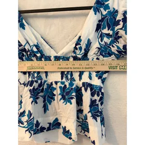 BoBo Bourgeois Boheme Blue Floral Embroidered Puff Sleeve Top Size 38 V-Neck thumbnail 10
