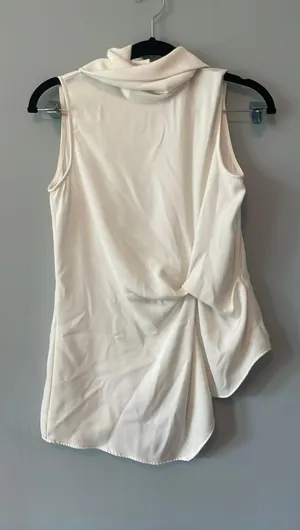 ZARA White Top thumbnail 1