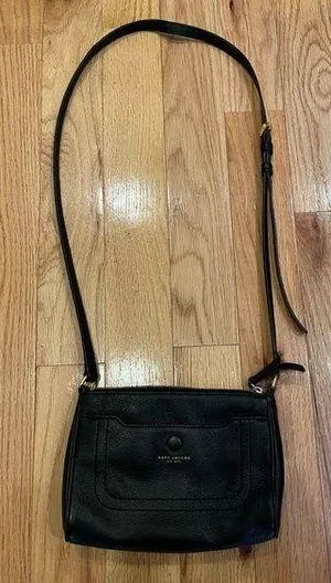 Marc Jacobs EUC  Black Crossbody Bag thumbnail 1