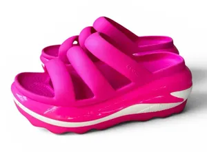 Crocs Mega Crush Triple Strap Platform Sandals Hot Pink Crush Women’s 10 thumbnail 1