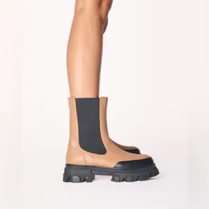 Women’s Billini Yuna Desert Platform Slip-On Combat Boots Size 8 thumbnail 2