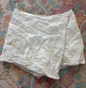 Ciebon white and beige skort with embroidered details thumbnail 1