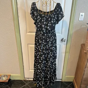 Lane Bryant Black White floral Ruffled Tiered high low off the shoulder Sundress thumbnail 2