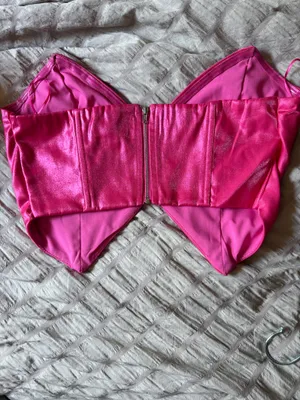 superdown Clara Cut-Out Top Hot Pink M thumbnail 5