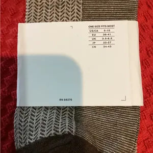 UGG Women's Brown and Gray Socks thumbnail 3