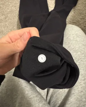 Lululemon Align Joggers thumbnail 5