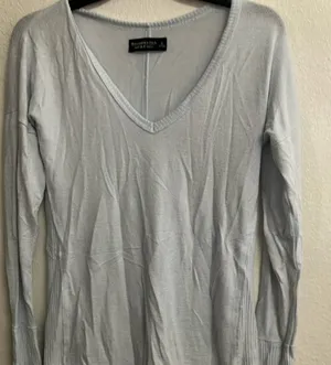 FINAL MARKDOWN Abercrombie and fitch ladies sweater small thumbnail 1