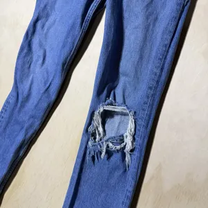 Abercrombie & Fitch 90s Straight Jeans Womens 28 6R Low Rise Distressed Blue thumbnail 4