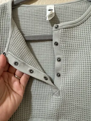 OFFLINE by Aerie Main Squeeze Cropped Waffle Henley Top XS – New, Never Worn thumbnail 3