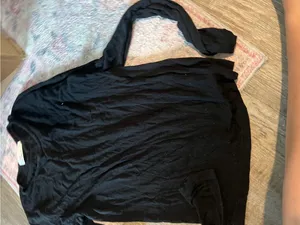 Oak + fort Classic Black Long-Sleeve Women's Top thumbnail 3