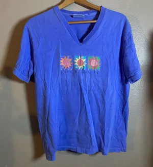Fresh Produce Blue V-Neck Tee size medium granola casual‎ "palm dessert , ca" thumbnail 1