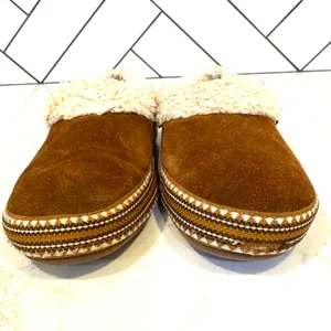 ARIAT WOMEN'S MELODY SLIPPERS chocolate suede polar fleece linings size 7.5/8 thumbnail 5