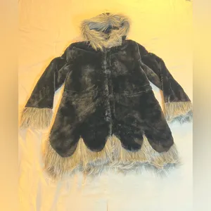 Women's‎ Black and Gray Faux Fur Puffer Coat Size Large thumbnail 12